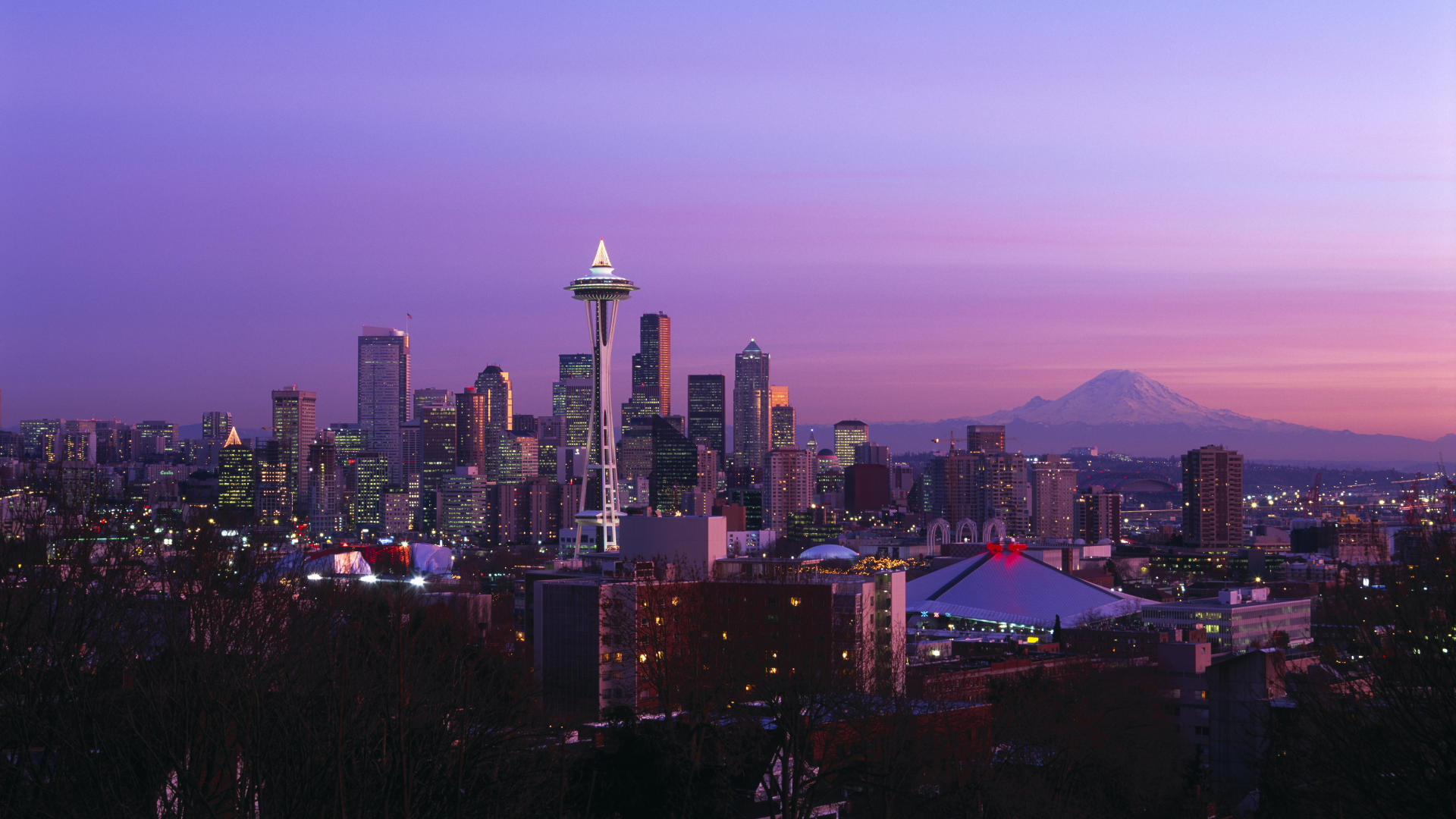 Seattle city skyline at sunset